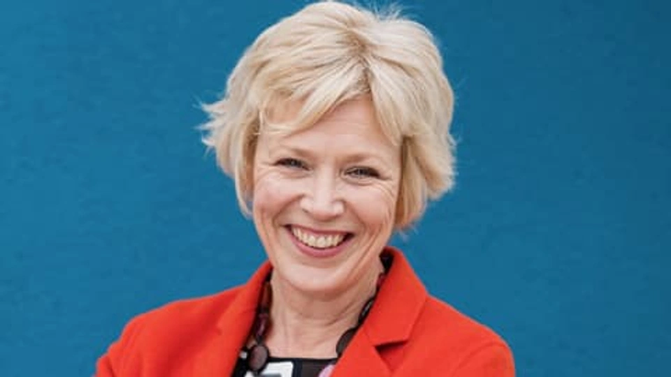 Professor Jo Silvester.