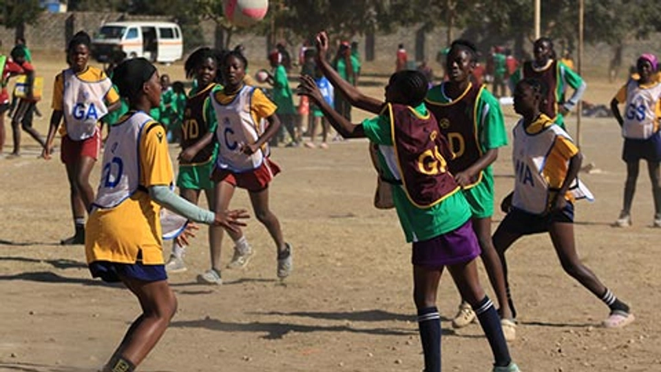 young children in zambia playing netball