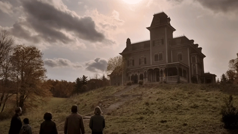 a still image from the tv series Salem's Lot