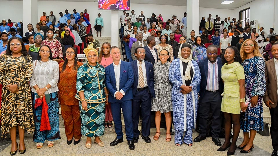 Professor Amanda Daley with the audience for her keynote presentation at LASUCOM