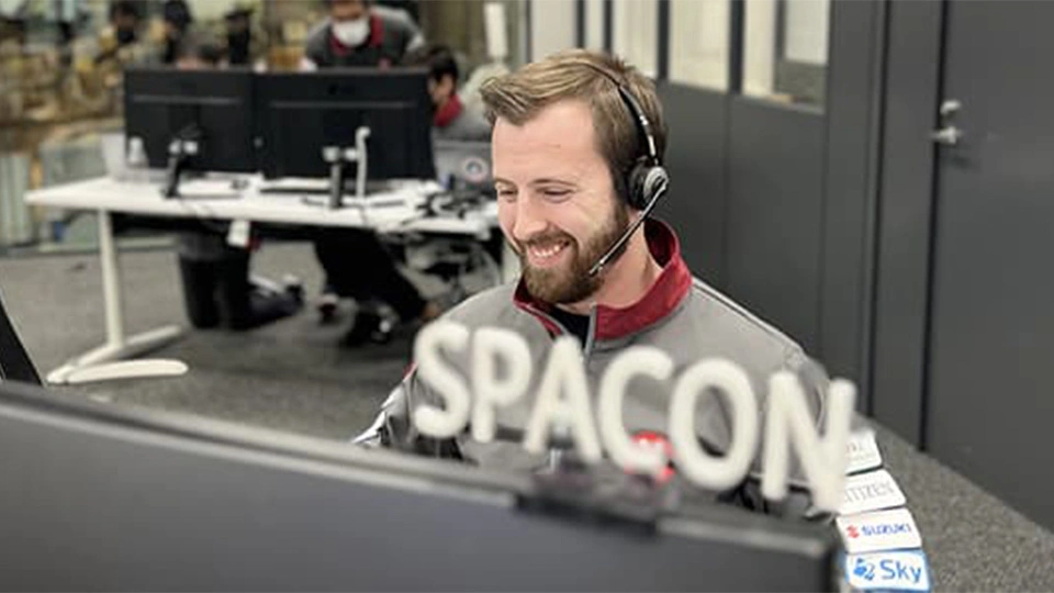 Fede at work in Spacon