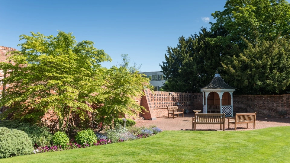 The Loughborough University Garden of Remembrance on a summer's day.